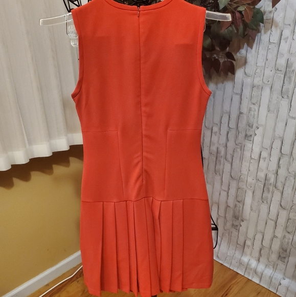 Judith & Charles Red Pleated Dress - Picture 4 of 9